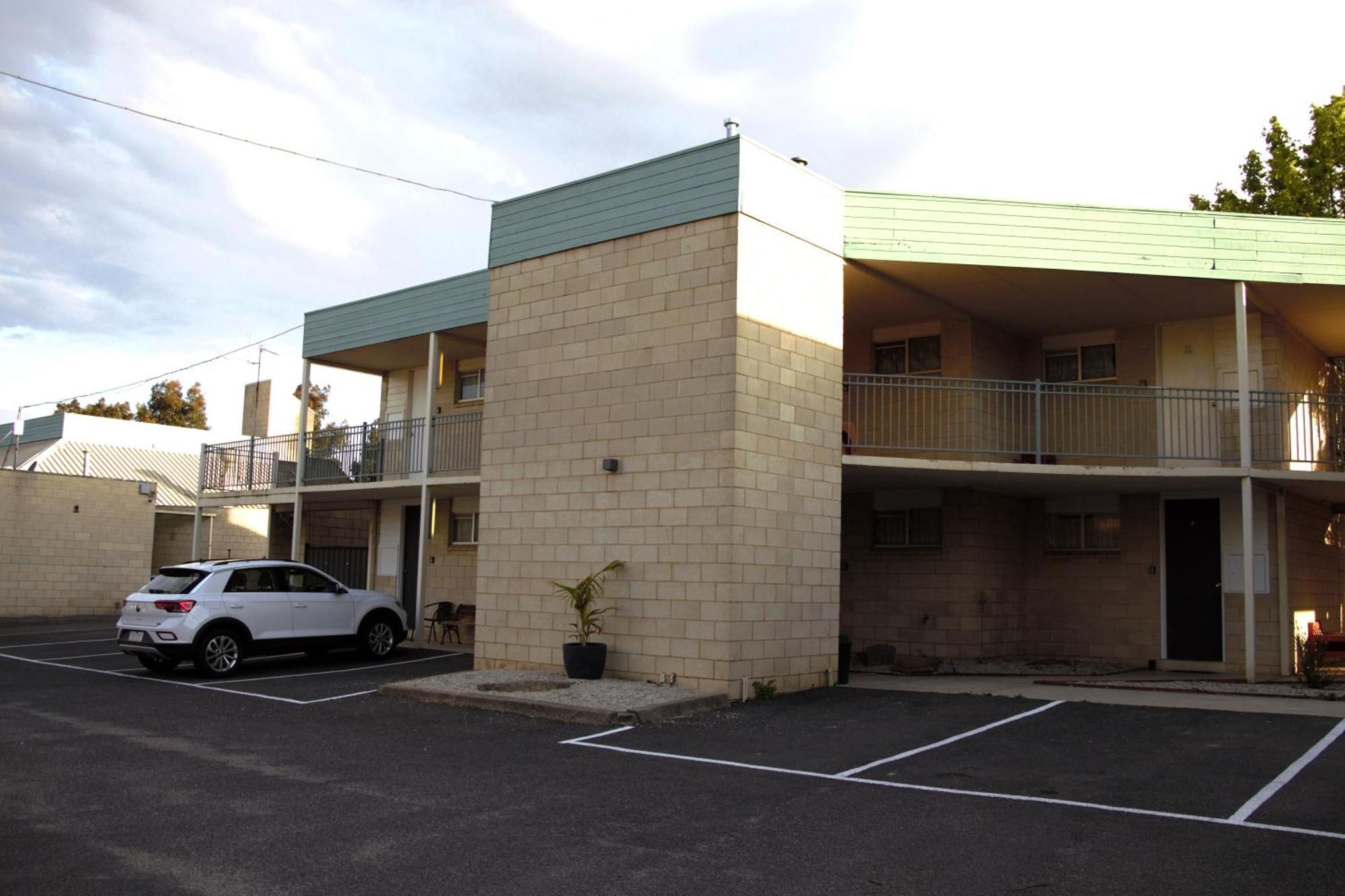 Bendigo Motor Inn Kangaroo Flat Buitenkant foto