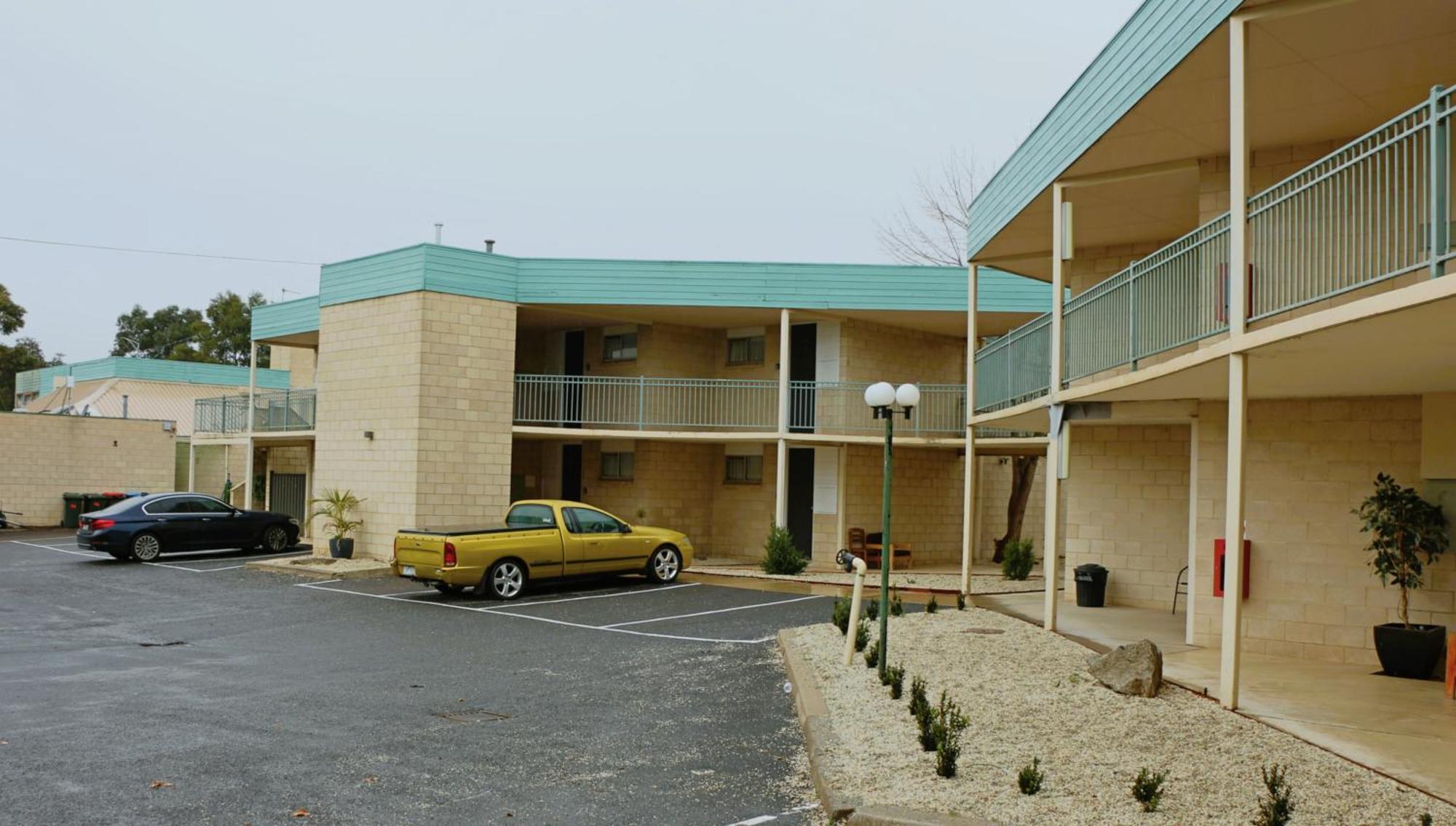 Bendigo Motor Inn Kangaroo Flat Buitenkant foto